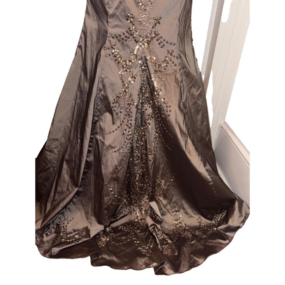 Morilee Madeline Gardner Taupe Formal Beaded Gown Halter Dress Sz 6 Black Tie - Picture 7 of 16